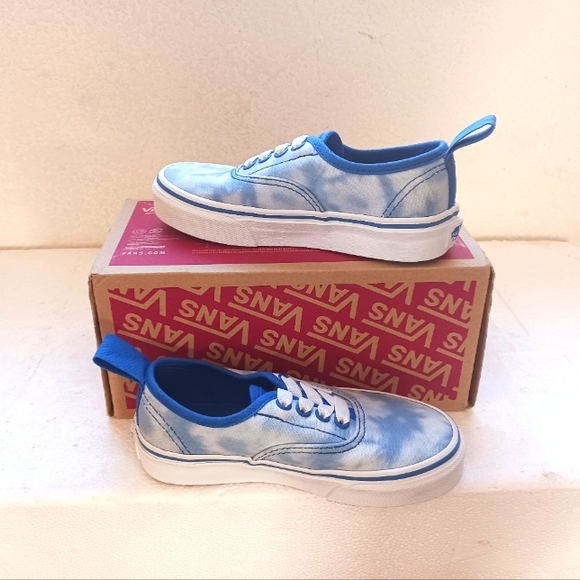 Vans - Picture 3 of 4